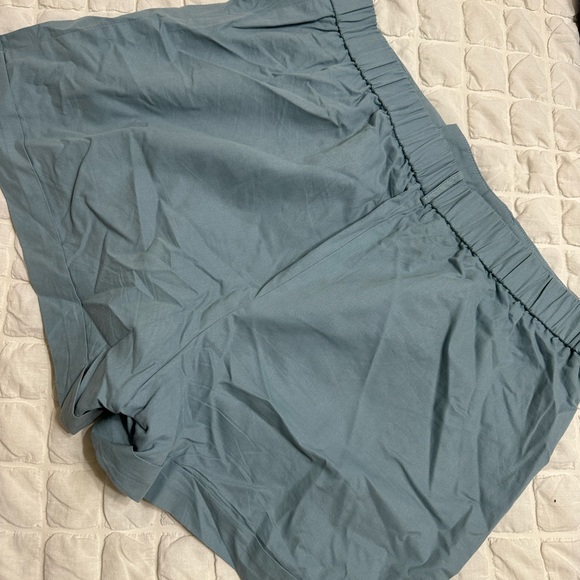SHEIN SHORTS - Picture 2 of 3